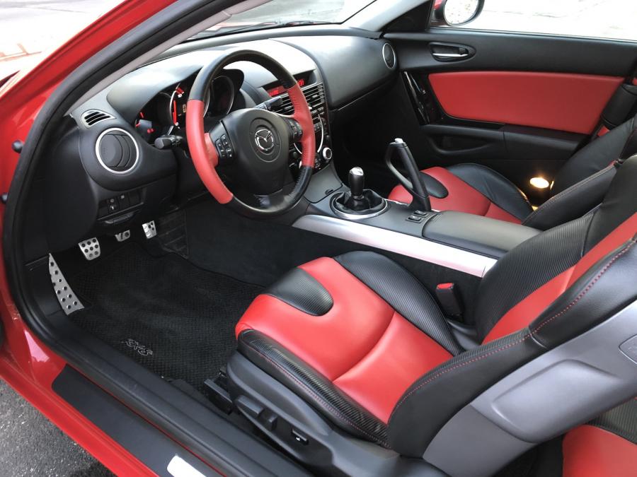 Интерьер Mazda RX-8 2005 года  (фото 107 из 197)